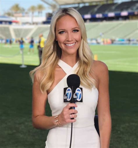 anchor ashley brewer|Ashley Brewer ESPN, Bio, Wiki, Age,, Boyfriend,。